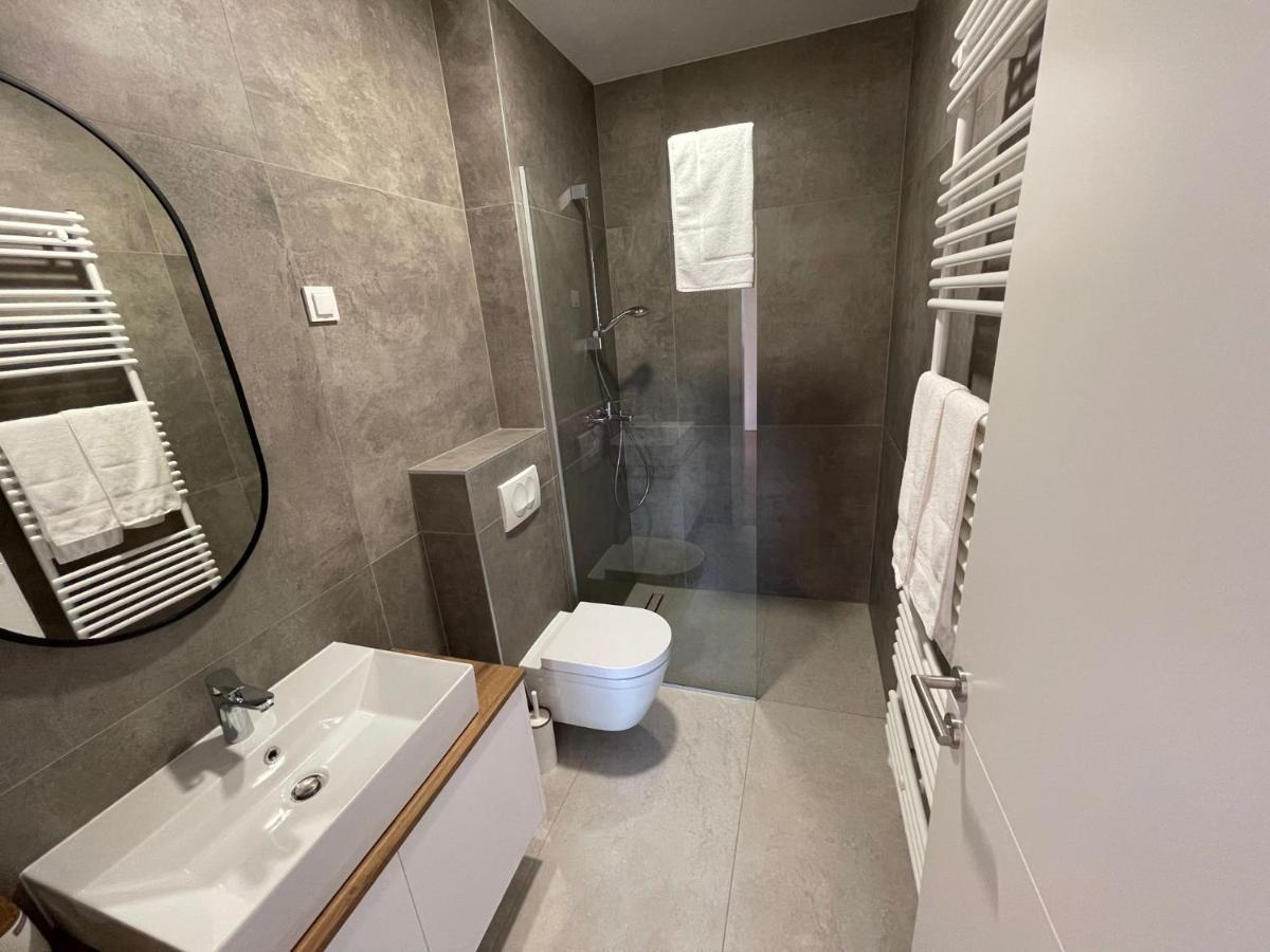Allure Apartments ซาดาร์ ภายนอก รูปภาพ